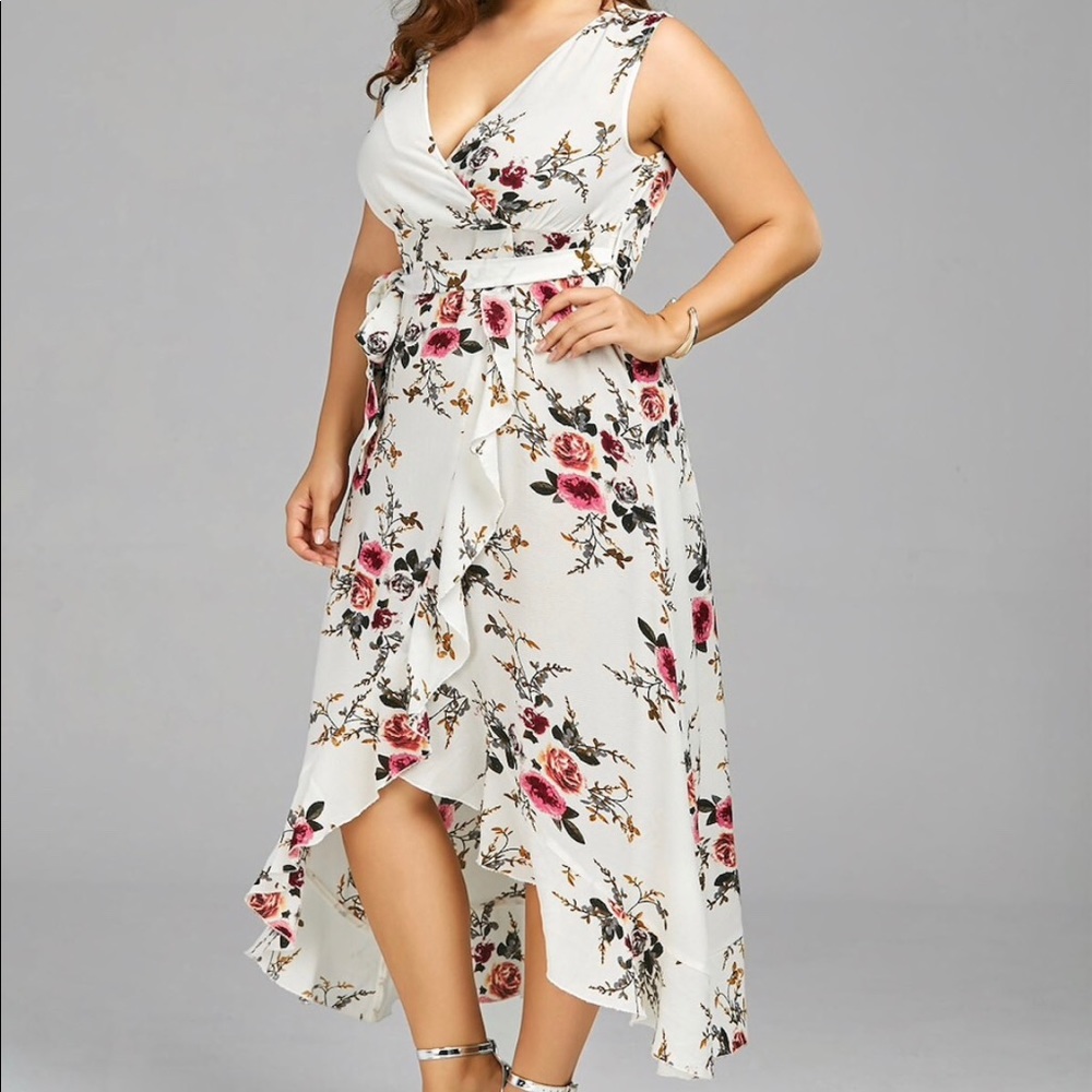 Pre-loved floral dress 🌸